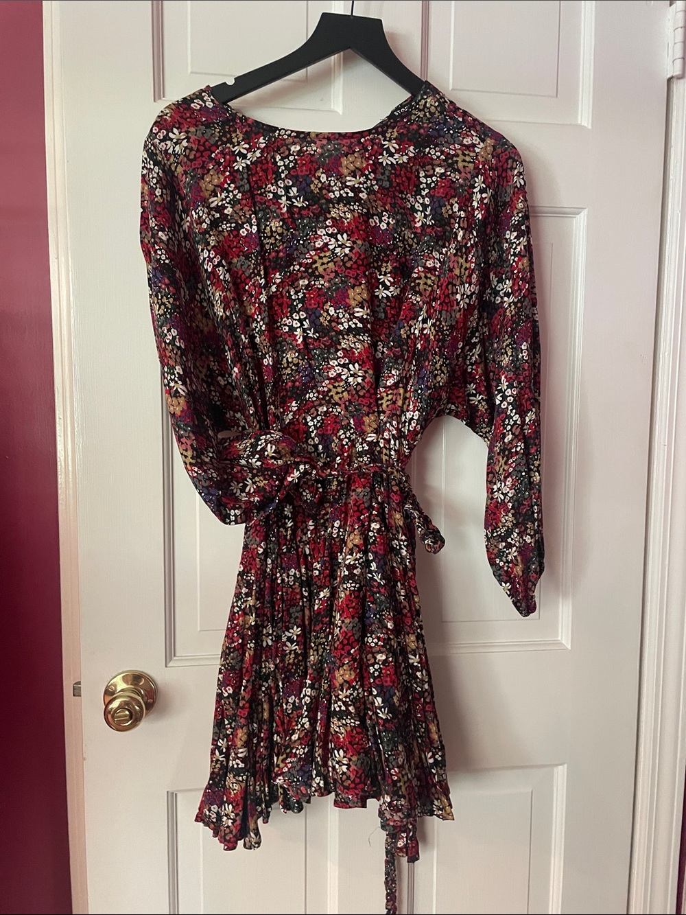 Floral Long-Sleeve Tie-Waist Mini Dress in Burgundy